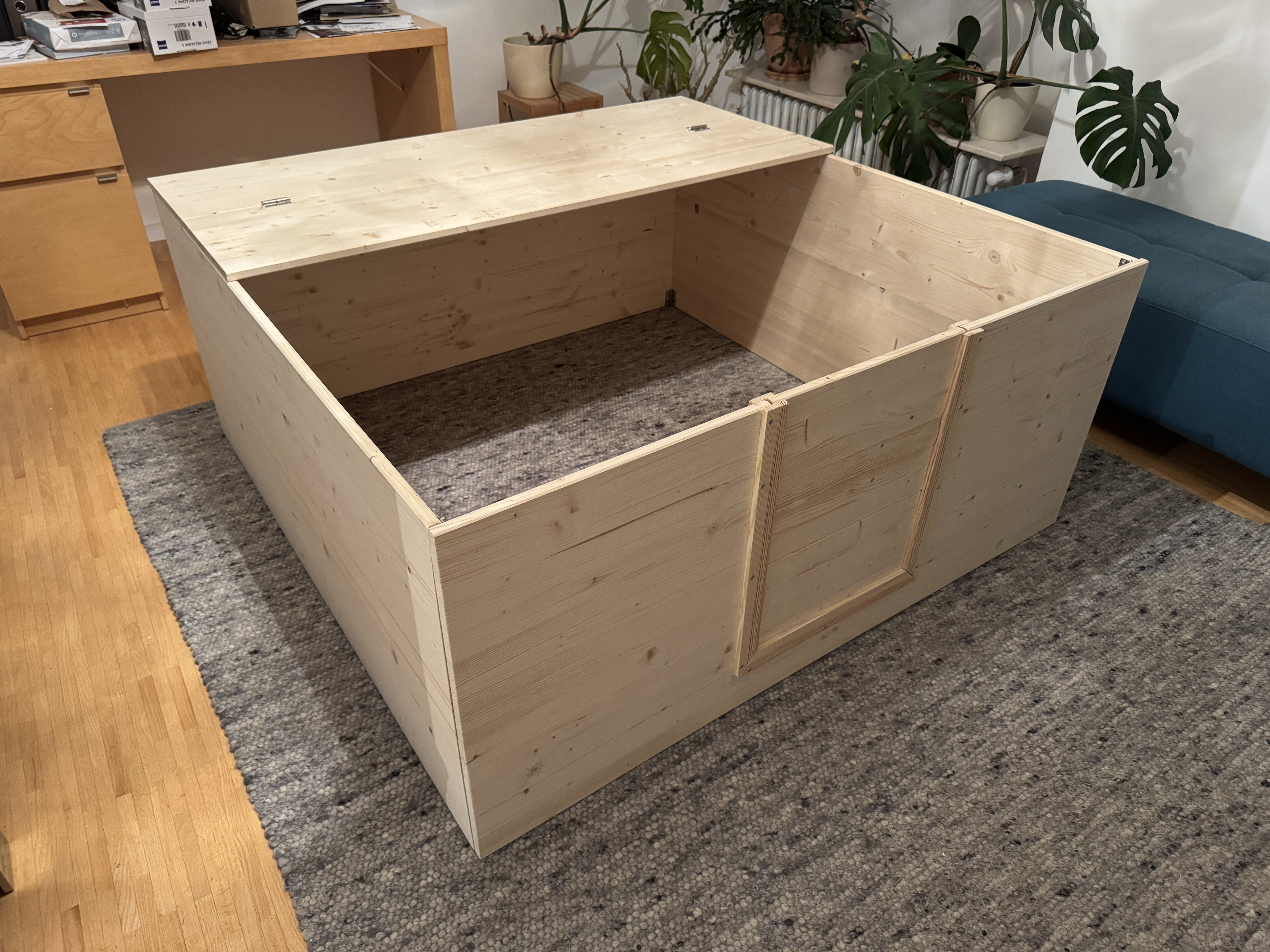 Wurfkiste und Auslauf - 17169cbd5309.jpg